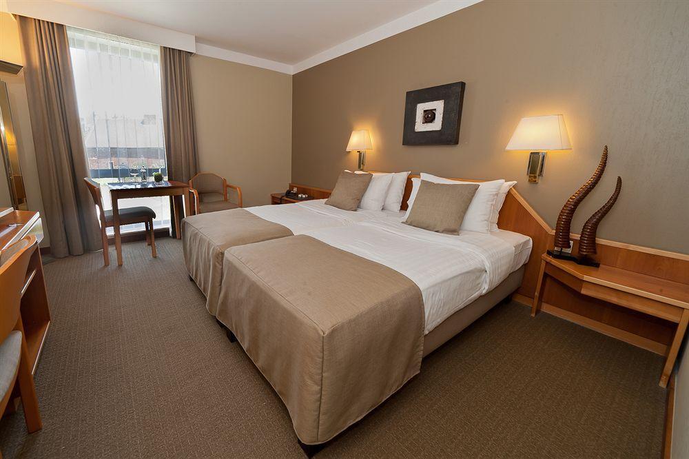 ליובן Begijnhof Hotel מראה חיצוני תמונה