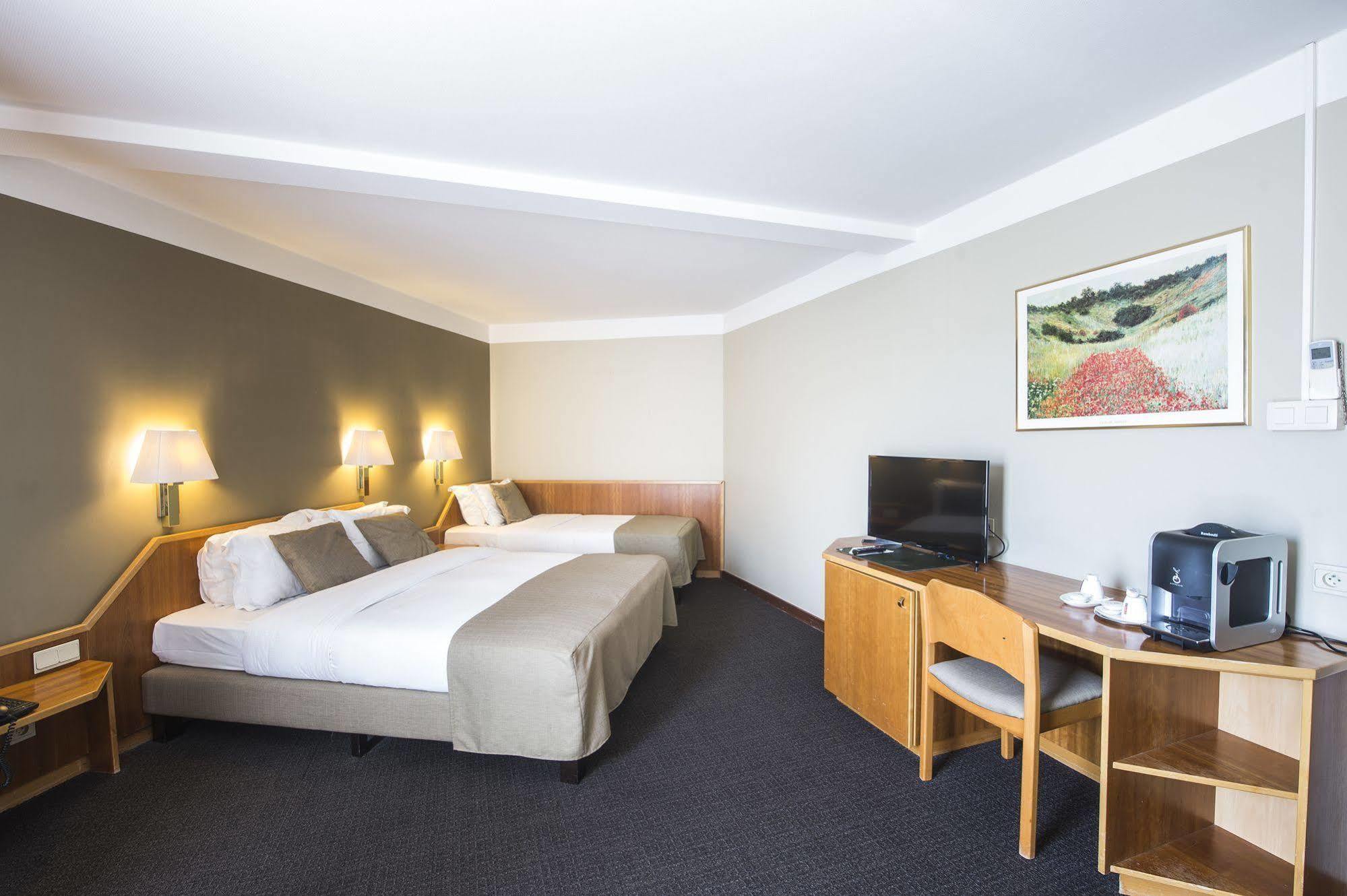 ליובן Begijnhof Hotel מראה חיצוני תמונה